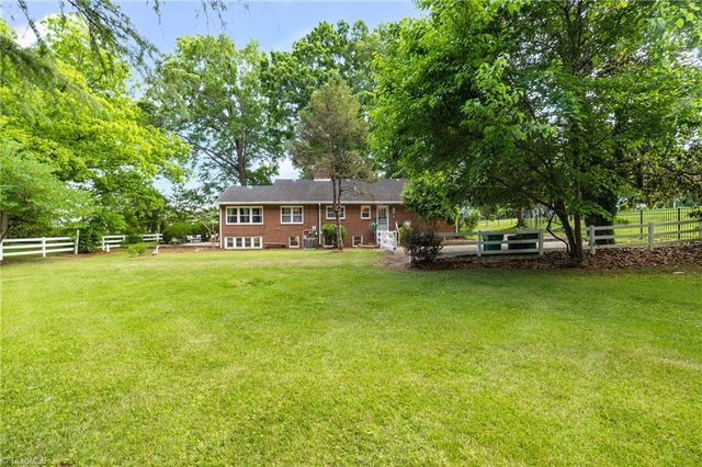 502 W Hunter Street, Madison, NC 27025