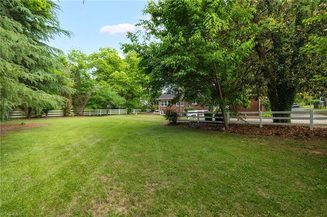 502 W Hunter Street, Madison, NC 27025