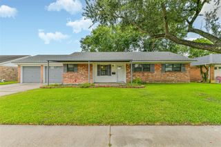 1105 Velma Street, Deer Park, TX 77536