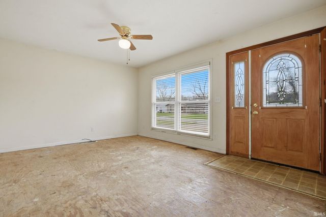 104 Creekview Drive, Lafayette, IN 47909