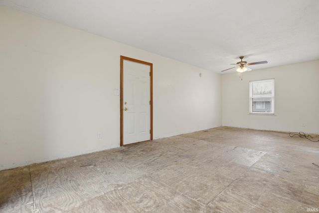 104 Creekview Drive, Lafayette, IN 47909