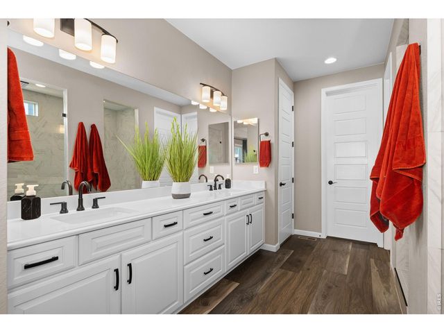 3988 Grand Baker St, Aurora, CO 80019
