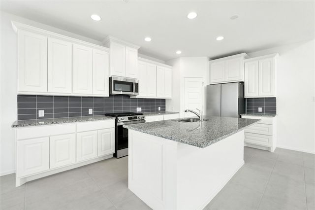 31010 Evening Skye Drive, Brookshire, TX 77423