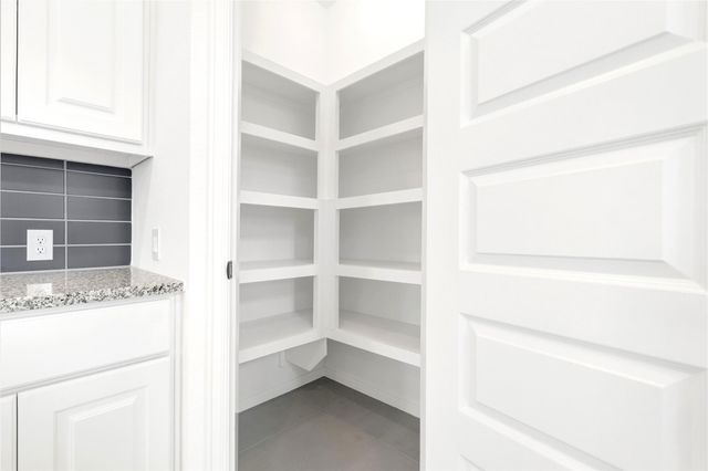 31010 Evening Skye Drive, Brookshire, TX 77423