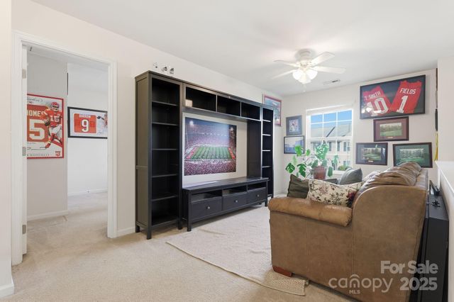 10913 Tailwater Street, Davidson, NC 28036