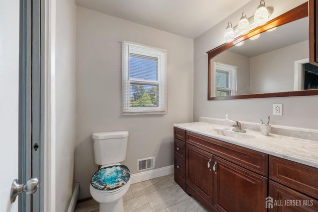 25 Hudson Road, East Brunswick, NJ 08816