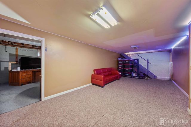 25 Hudson Road, East Brunswick, NJ 08816