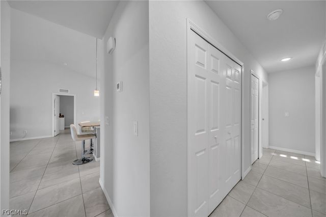 1430 SW 4th LN, Cape Coral, FL 33991