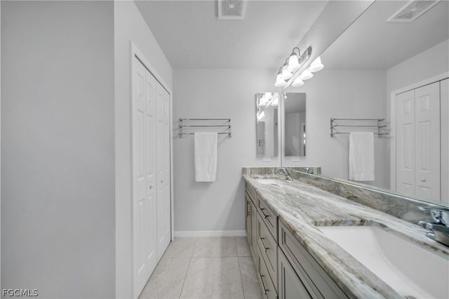 1430 SW 4th LN, Cape Coral, FL 33991