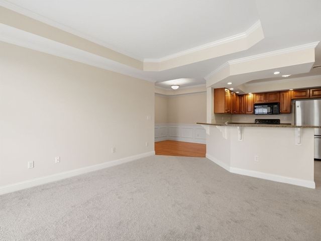 350 Greene St 410, North Andover, MA 01845