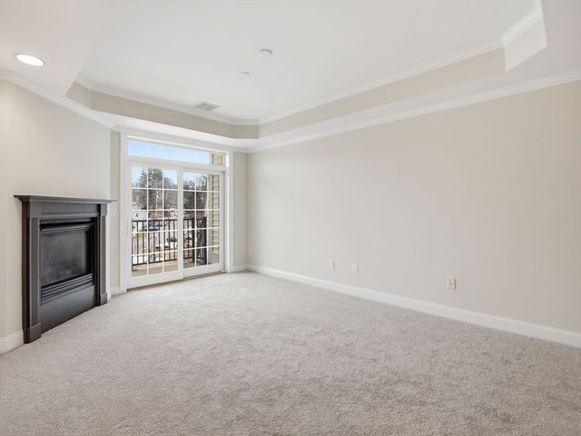 350 Greene St 410, North Andover, MA 01845