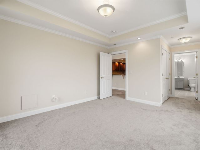 350 Greene St 410, North Andover, MA 01845