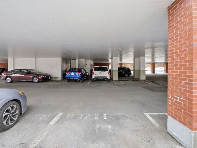 350 Greene St 410, North Andover, MA 01845