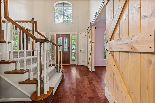 6615 Cypress Village Drive, Sugar Land, TX 77479