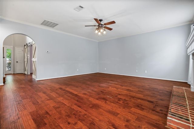 6615 Cypress Village Drive, Sugar Land, TX 77479