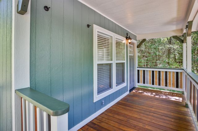 100 Shawnee Trail Road, Whitesboro, TX 76273