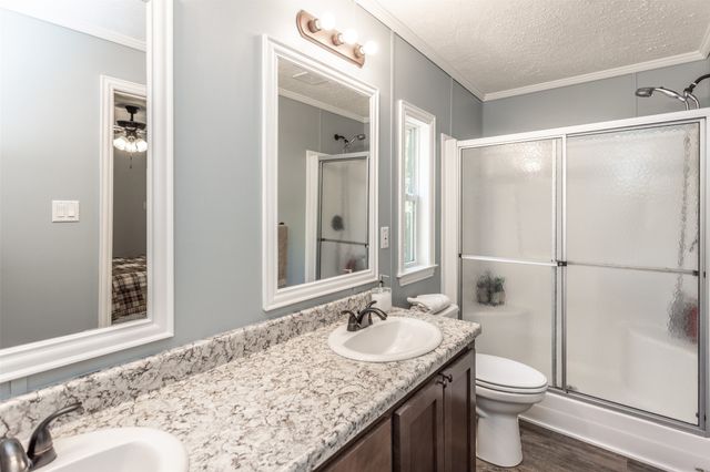 100 Shawnee Trail Road, Whitesboro, TX 76273