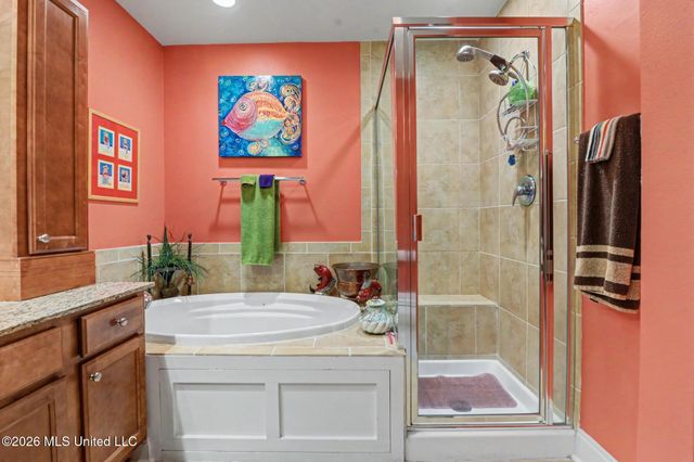 1100 W Beach Boulevard, 207, Pass Christian, MS 39571