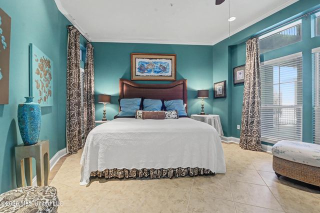 1100 W Beach Boulevard, 207, Pass Christian, MS 39571