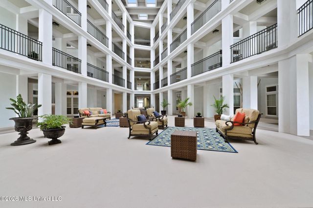 1100 W Beach Boulevard, 207, Pass Christian, MS 39571