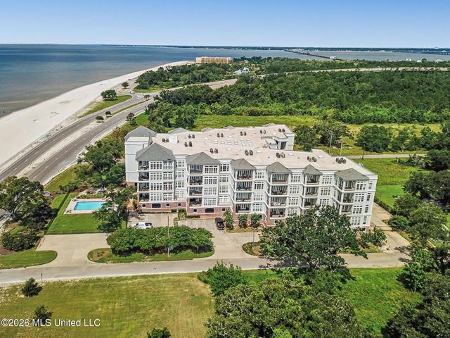 1100 W Beach Boulevard, 207, Pass Christian, MS 39571