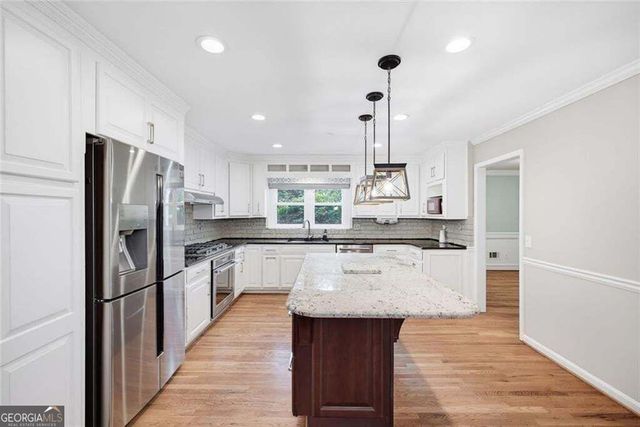 3696 Wildwood Farms Drive NW, Peachtree Corners, GA 30096