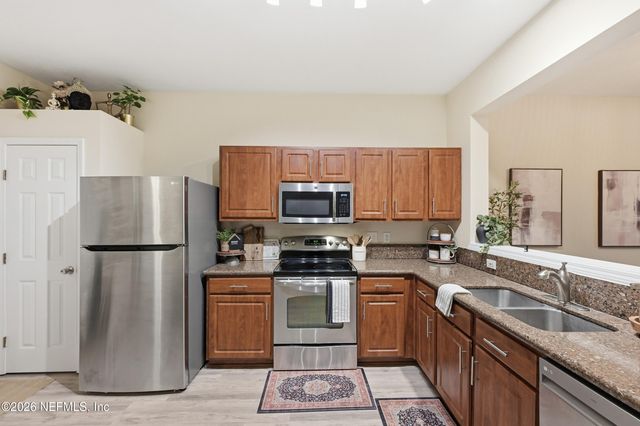 7546 SCARLET IBIS Lane, Jacksonville, FL 32256