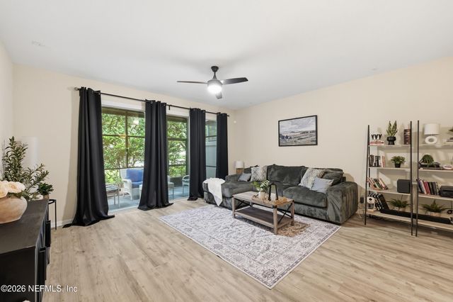 7546 SCARLET IBIS Lane, Jacksonville, FL 32256