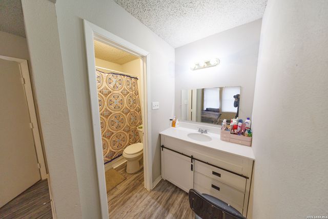 1211 Churing, San Antonio, TX 78245