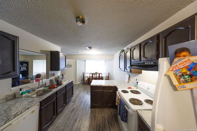 1211 Churing, San Antonio, TX 78245