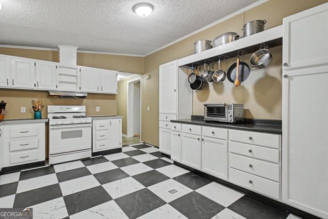 8622 Whitehouse Parkway, Woodbury, GA 30293