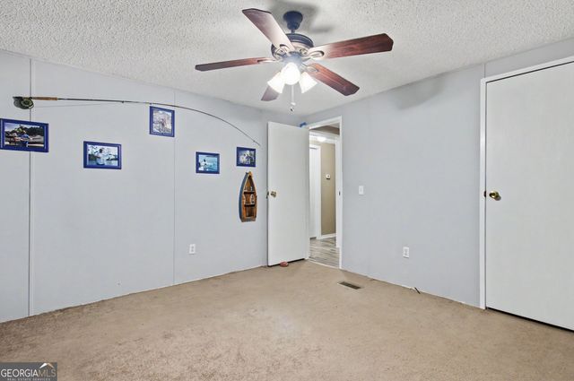 8622 Whitehouse Parkway, Woodbury, GA 30293