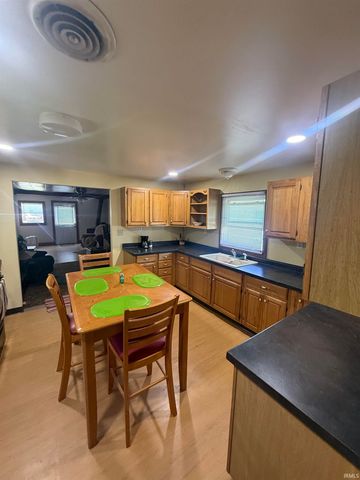 1539 OGAN Avenue, Huntington, IN 46750