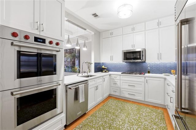 273 12th NE Street 420, Atlanta, GA 30309