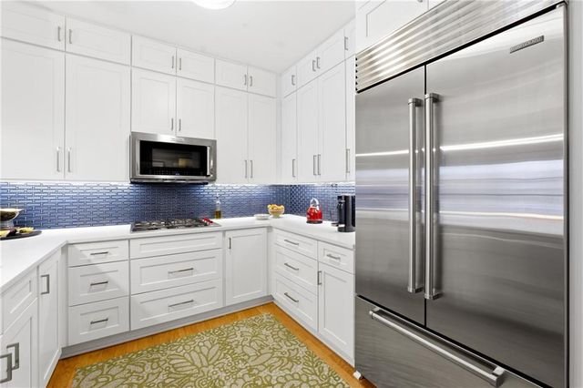 273 12th NE Street 420, Atlanta, GA 30309