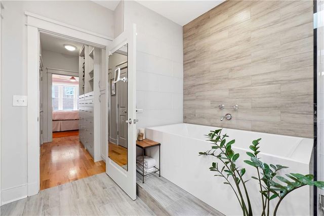 273 12th NE Street 420, Atlanta, GA 30309