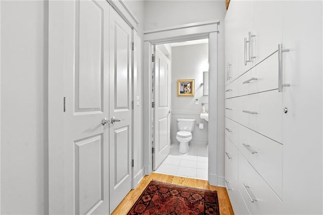 273 12th NE Street 420, Atlanta, GA 30309