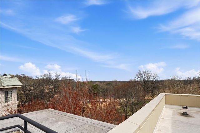 273 12th NE Street 420, Atlanta, GA 30309