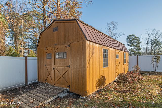 3049 Camille Drive, Winterville, NC 28590