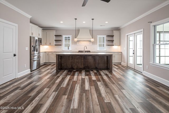 3049 Camille Drive, Winterville, NC 28590