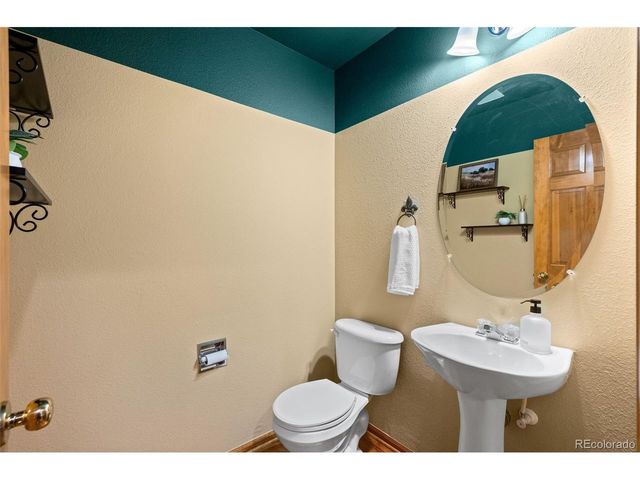 1203 N Calhan Ave, Castle Rock, CO 80104