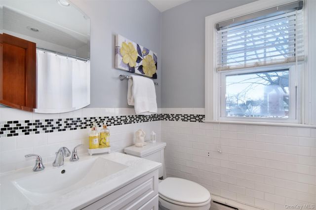 112 aka 110 Buckingham Road, Yonkers, NY 10701