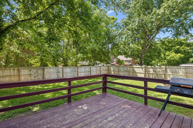 186 Pine Mountain Rd, Clarksville, TN 37042