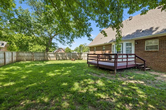 186 Pine Mountain Rd, Clarksville, TN 37042