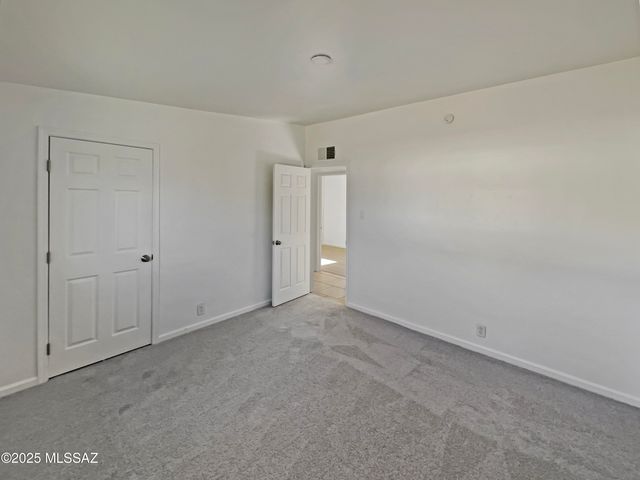 802 W Tipton Drive, Tucson, AZ 85705