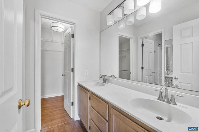 30 COLONIAL RD, Palmyra, VA 22963