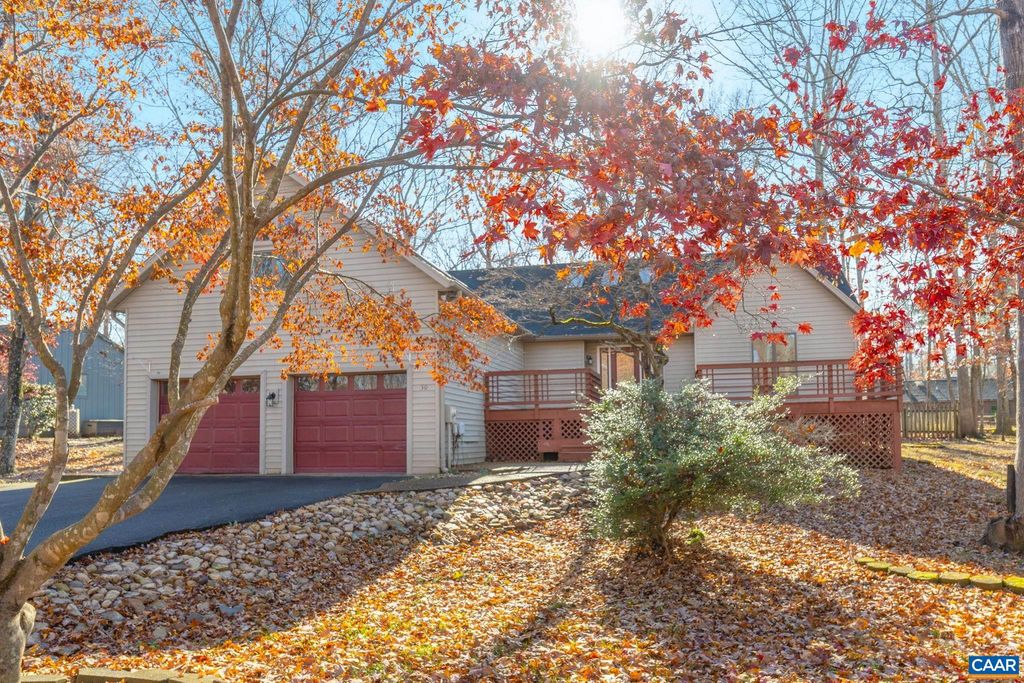 30 COLONIAL RD, Palmyra, VA 22963