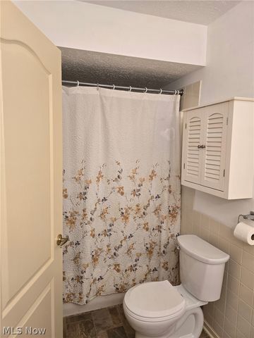 355 Village Pointe Drive F, Akron, OH 44313
