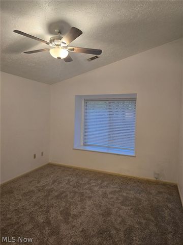 355 Village Pointe Drive F, Akron, OH 44313
