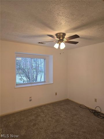 355 Village Pointe Drive F, Akron, OH 44313